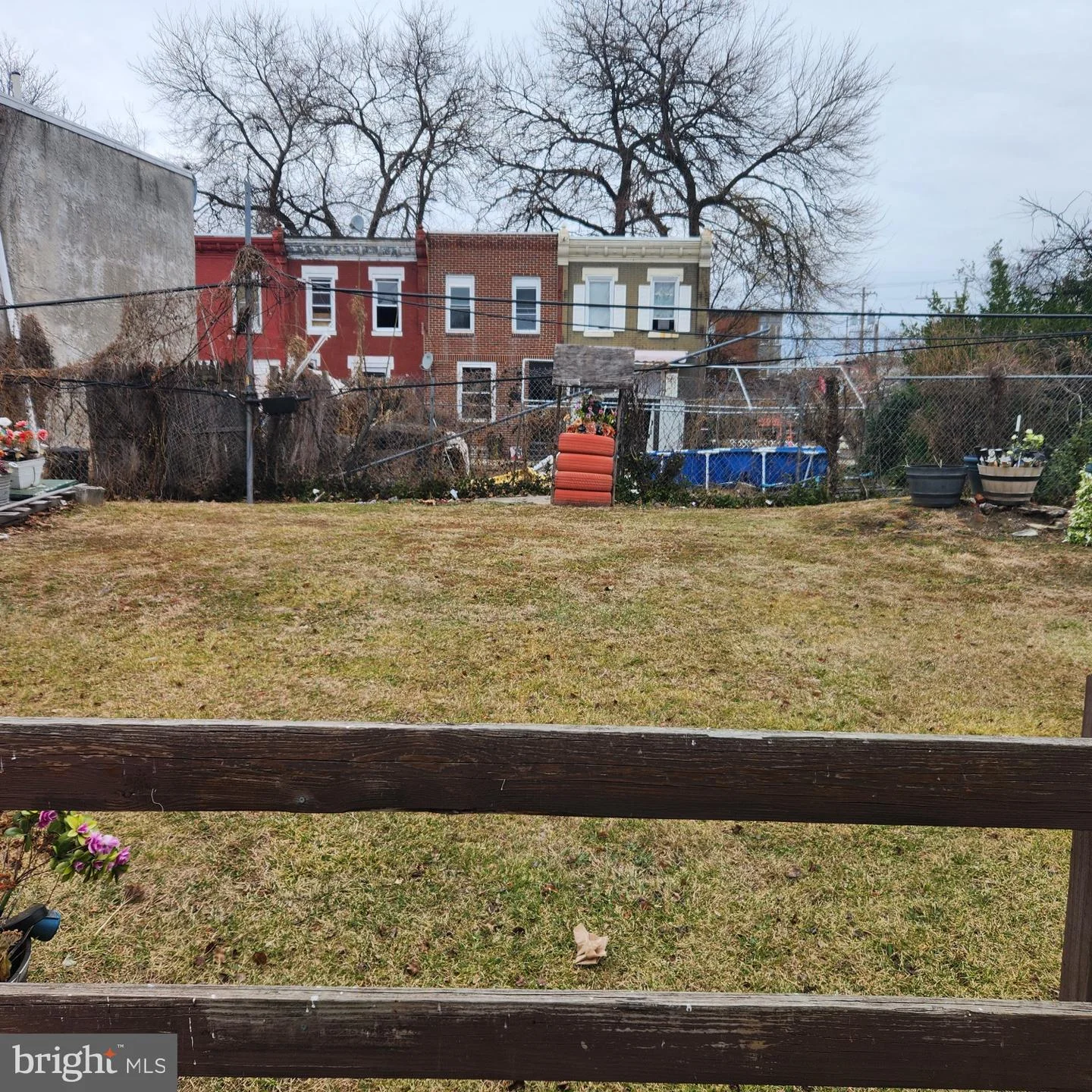 1305 W Auburn Street