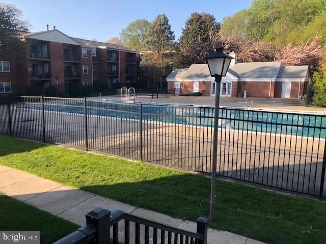 Photo 9 of 11 of 850 COLLEGE PKWY #102 condo