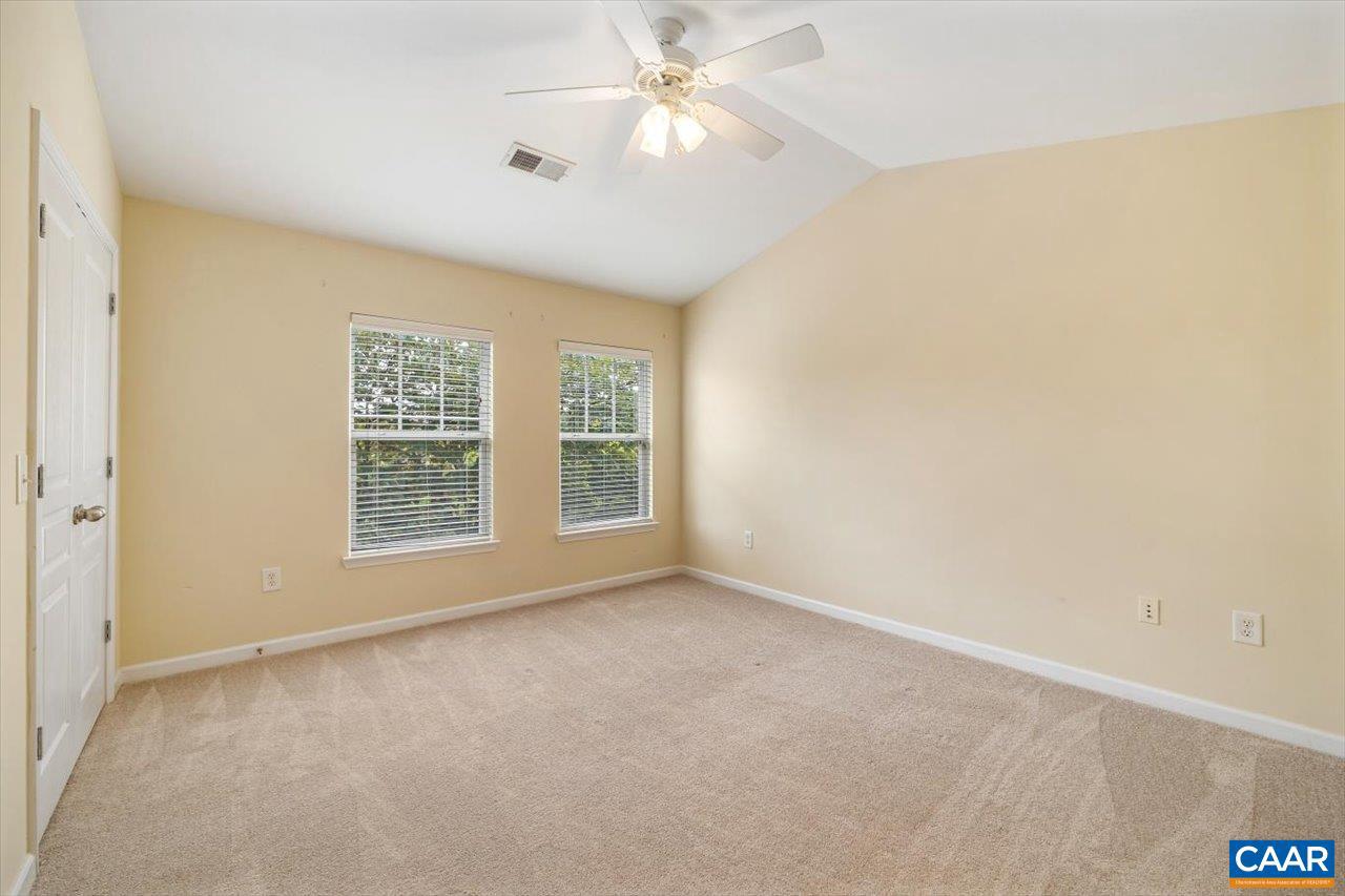 Photo 20 of 26 of 1840 Candlewood Ct #207 townhome