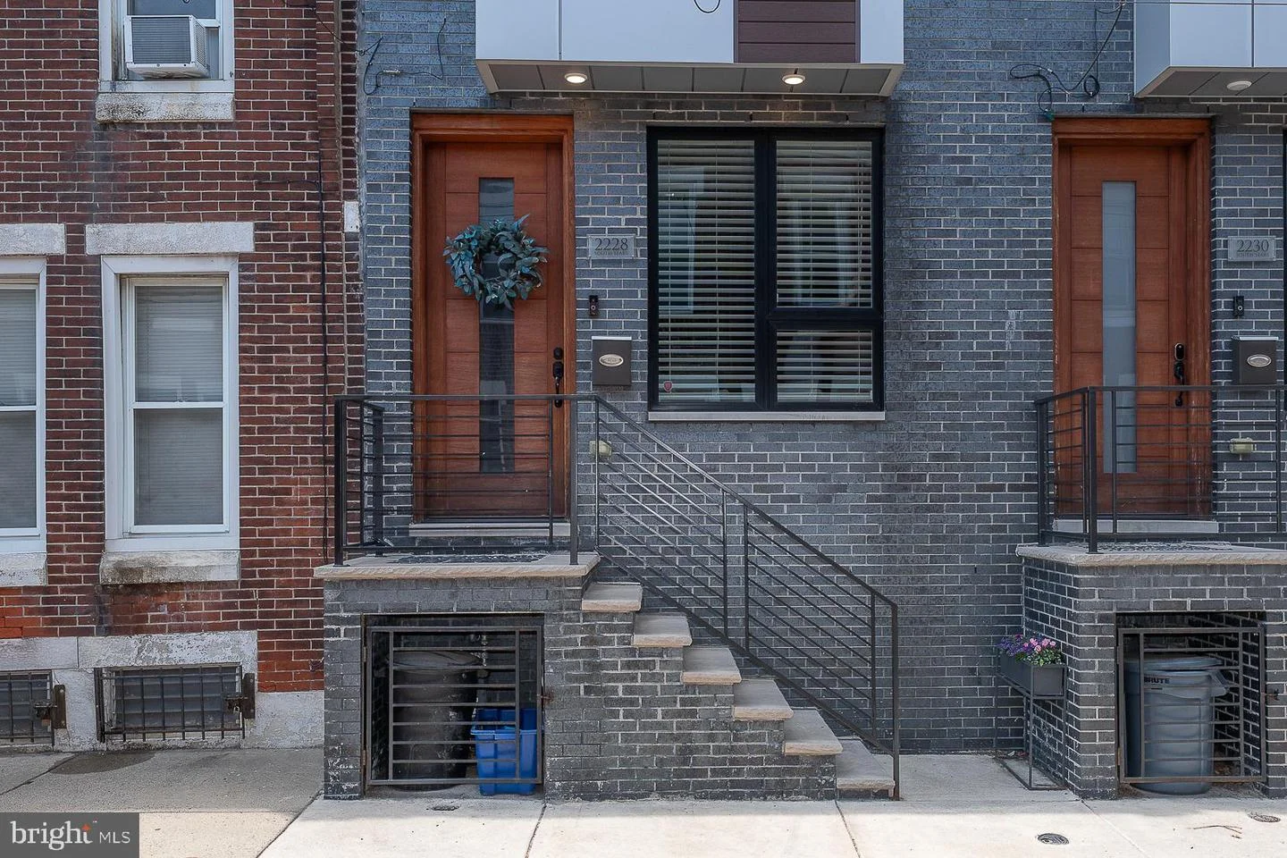 2228 Sears Street