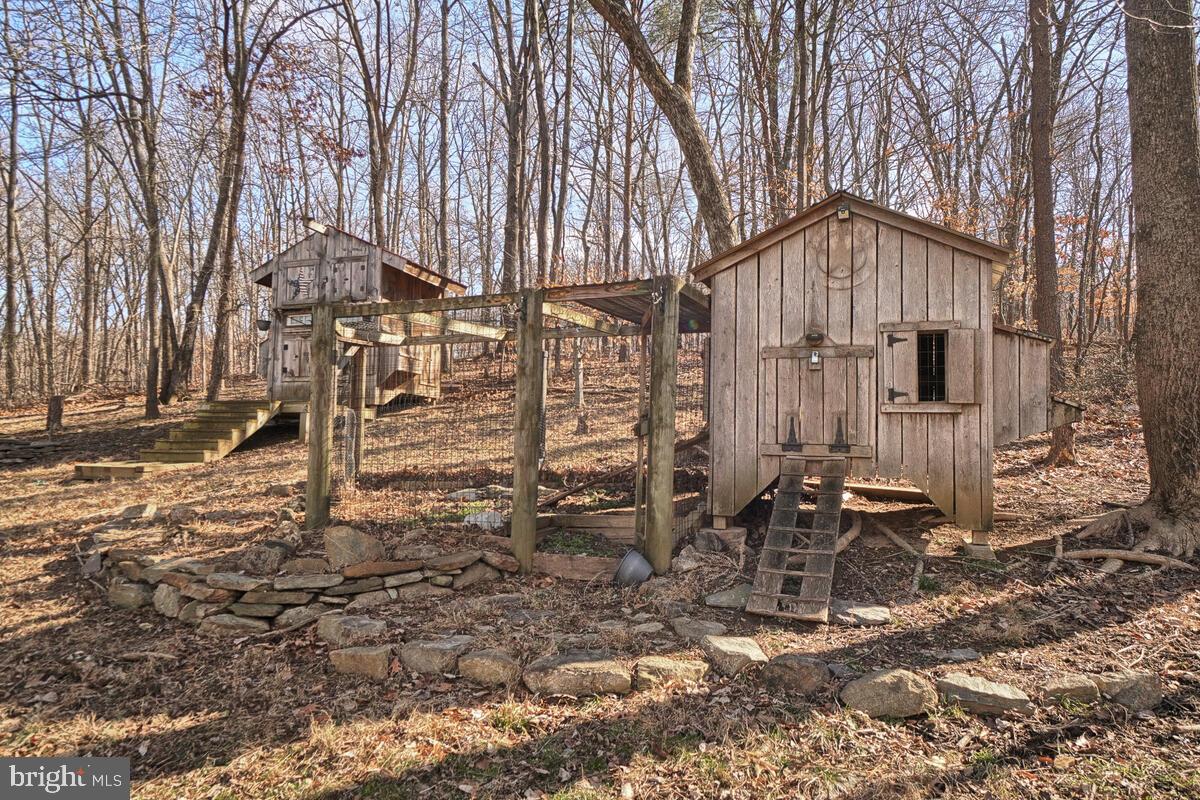 Photo 34 of 46 of 3107 Flint Hill Rd house
