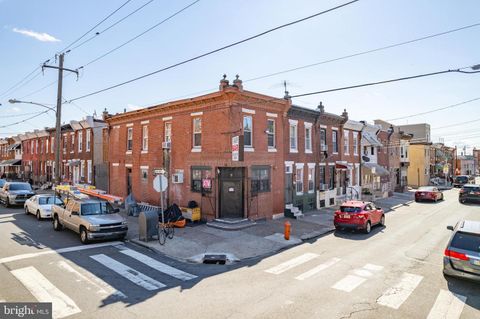 Townhouse in Philadelphia PA 2201 8th STREET.jpg