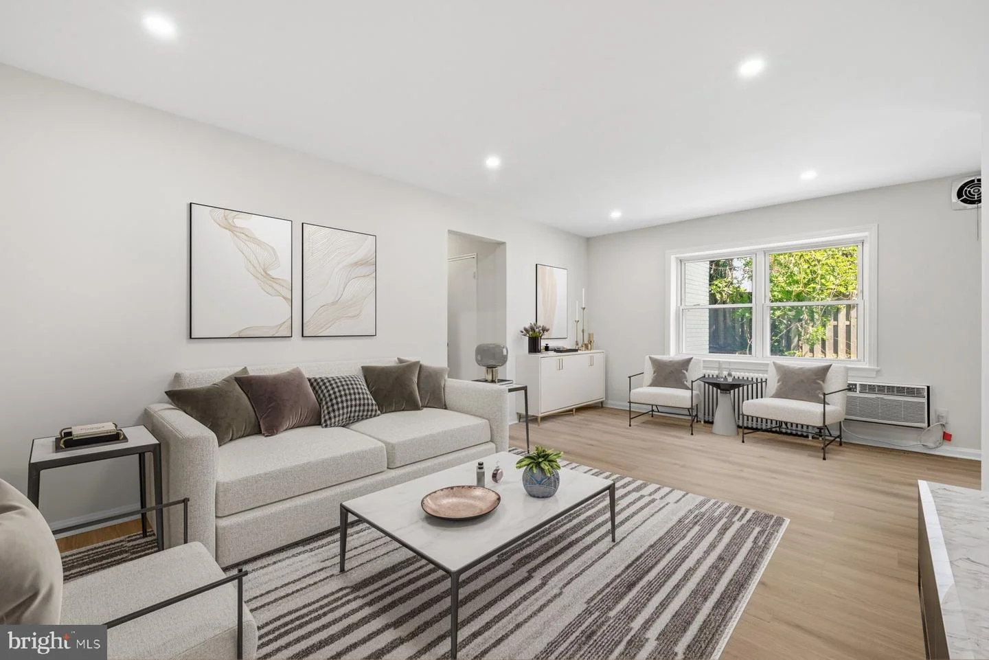 4803 Wellington Drive Unit 102