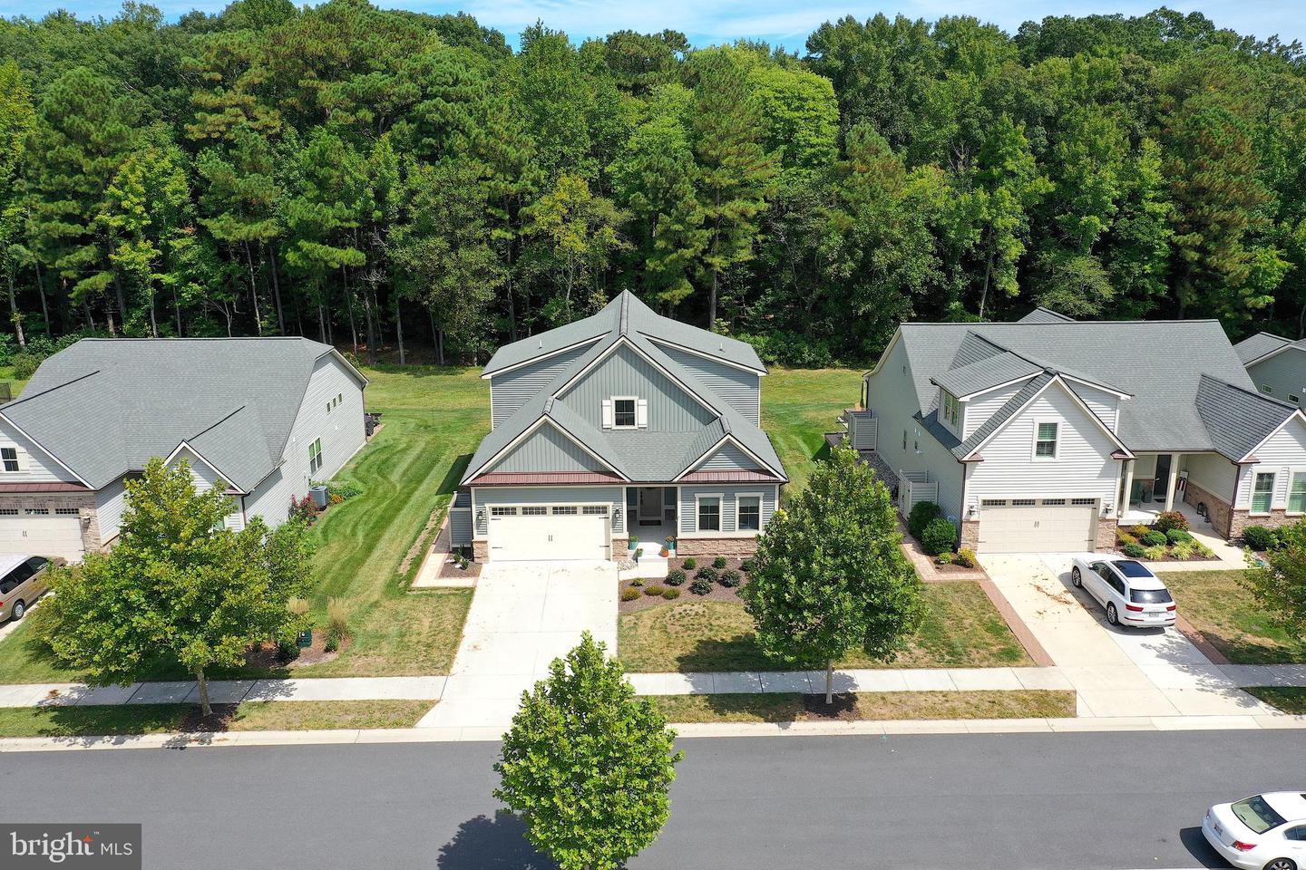 Photo 4 of 104 of 36098 Blackfin Dr house