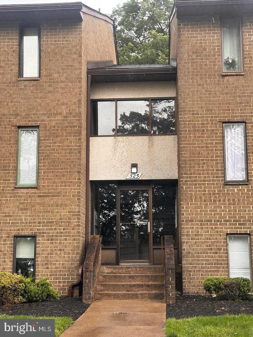 525 Florida Avenue Unit 202