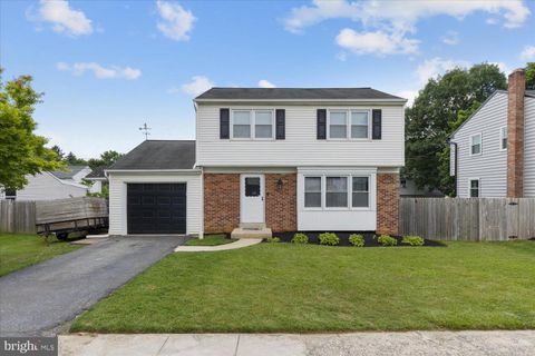 Single Family Residence in Lancaster PA 1636 Robert ROAD.jpg