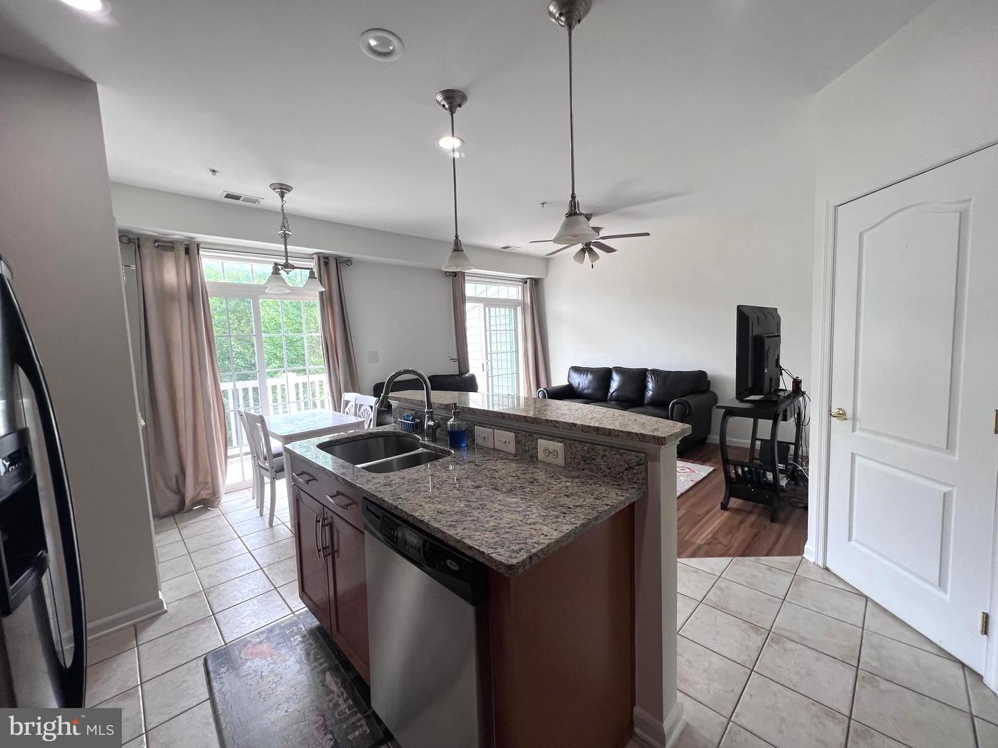 Photo 33 of 50 of 13562 Waterford Hills Blvd townhome