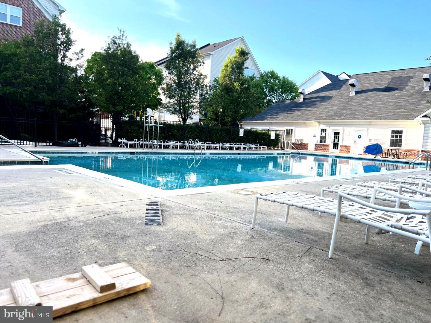 Photo 47 of 50 of 13562 Waterford Hills Blvd townhome