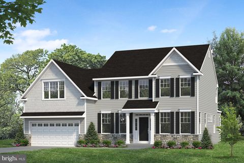 Single Family Residence in Honey Brook PA 134 Petrelia DRIVE.jpg