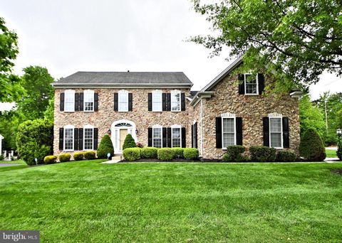 Single Family Residence in North Wales PA 129 Robertson Ct.jpg