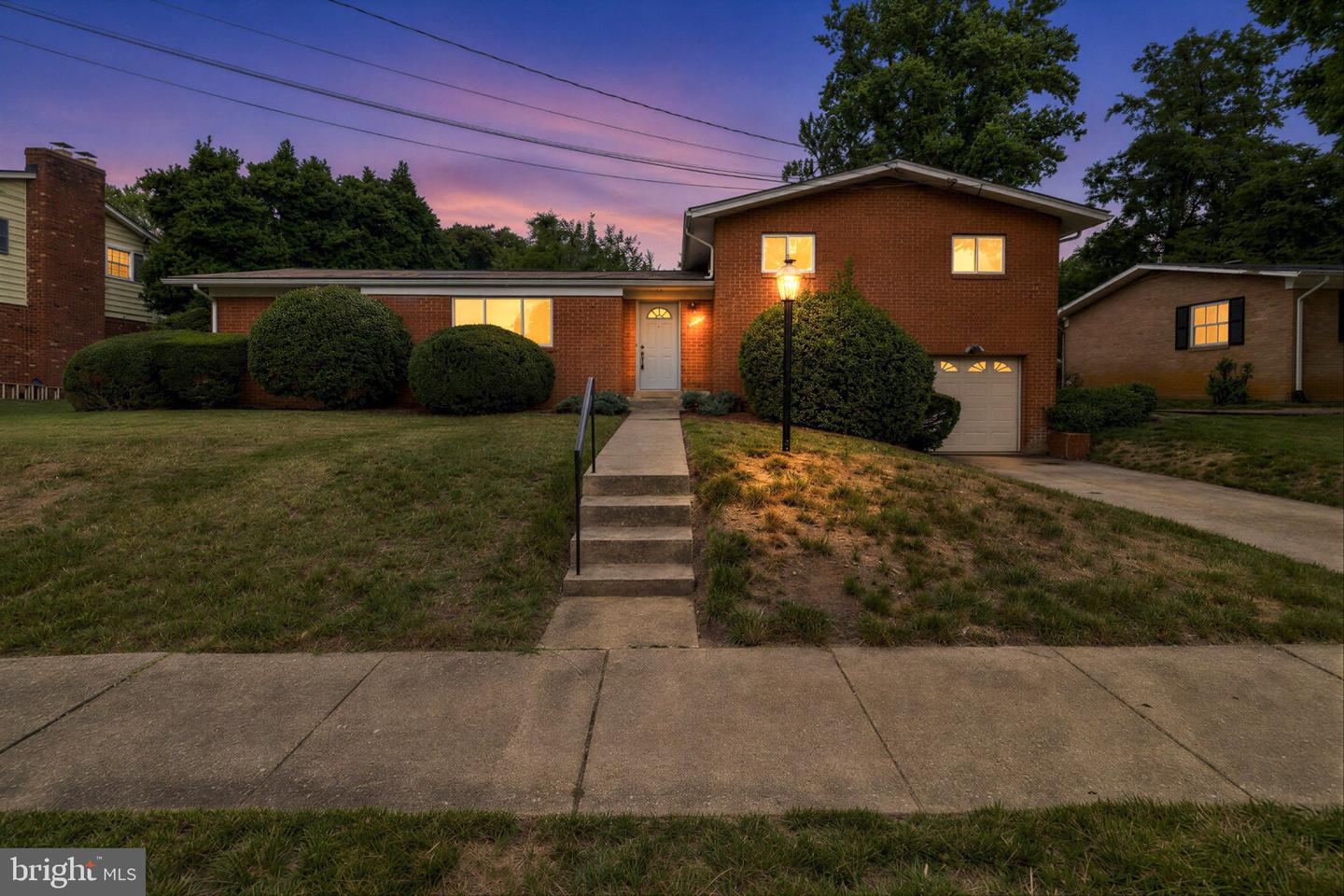 2200 Rosecroft Boulevard, Fort Washington, MD, 20744