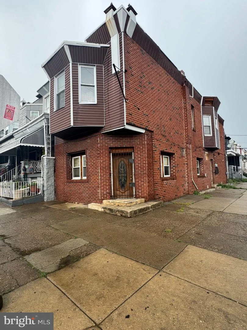 1651 S 54th Street