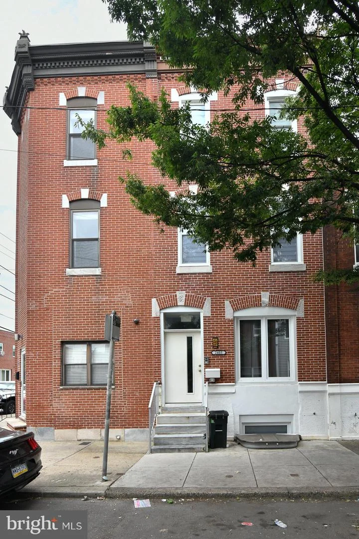 2403 S 11th Street