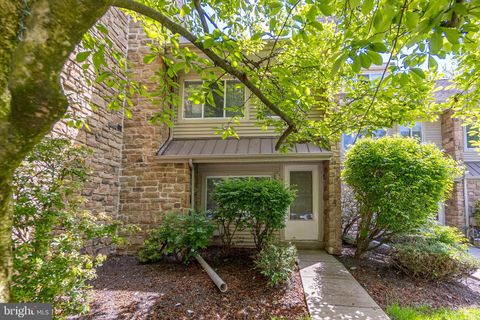 Townhouse in Chesterbrook PA 212 Carriage COURT.jpg