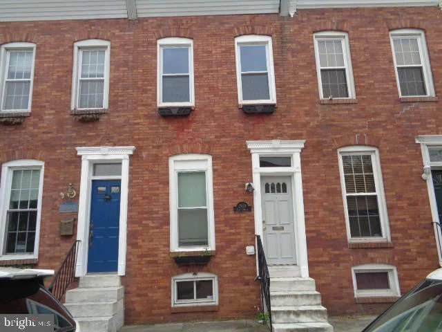 2619 Fleet Street
