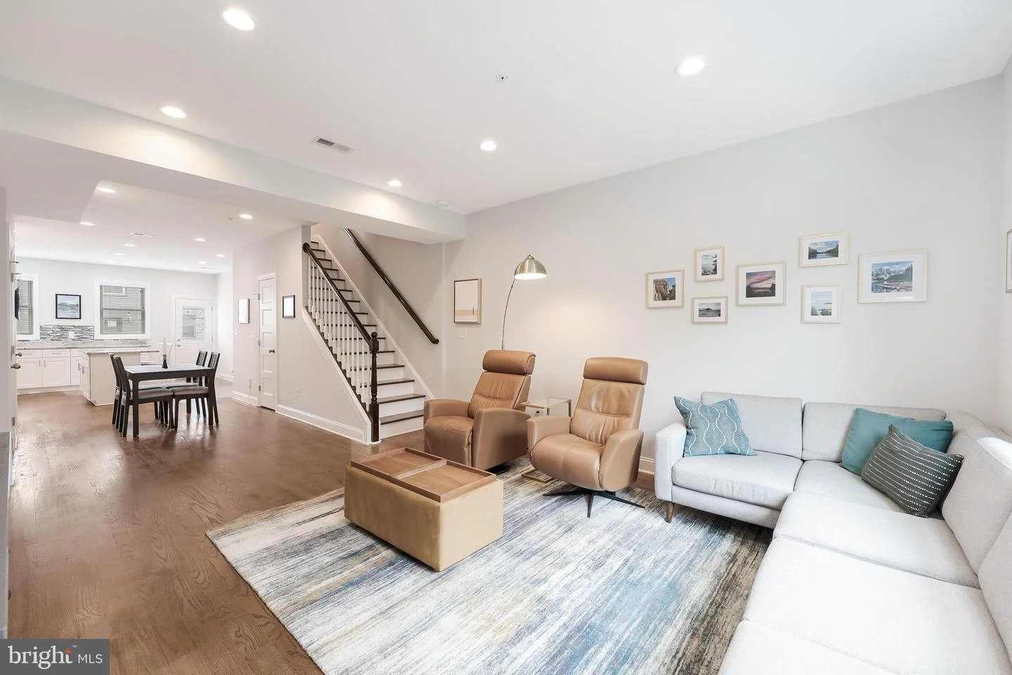 1613 Isherwood Street NE Unit 3