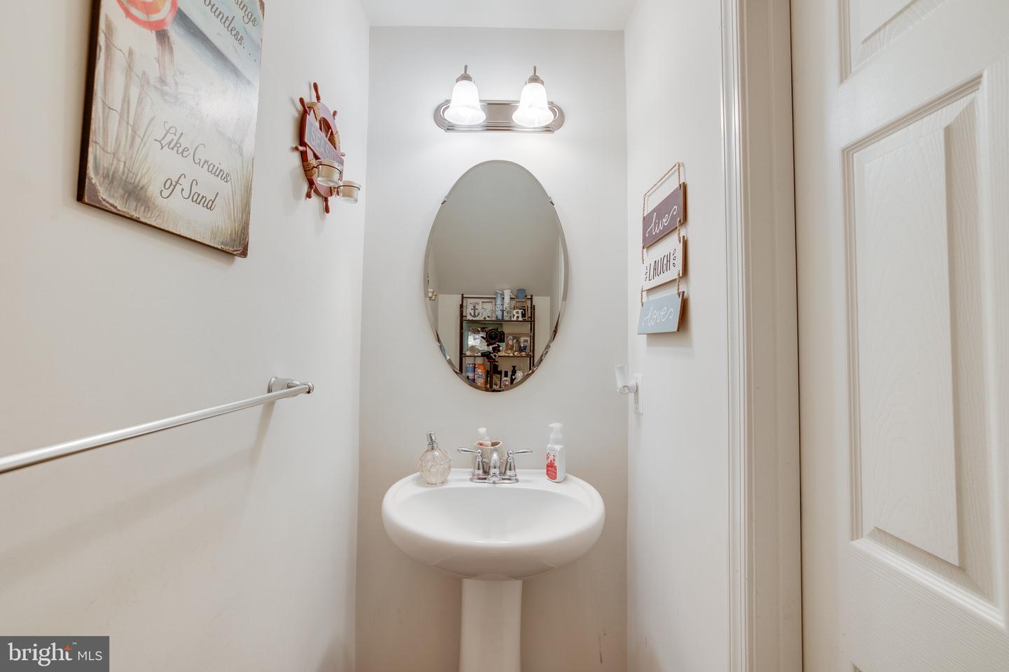 Photo 10 of 27 of 15055 Leicestershire St #87 townhome