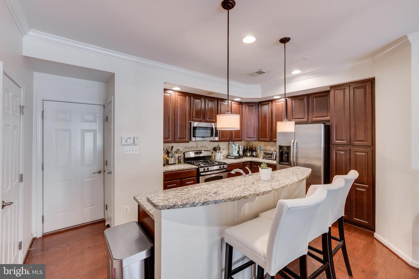Photo 6 of 27 of 15055 Leicestershire St #87 townhome