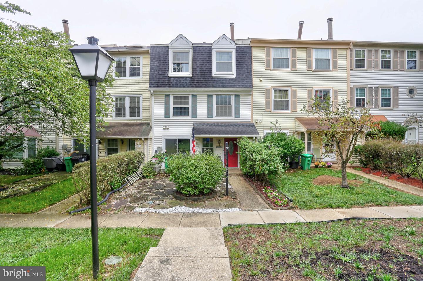 View Laurel, MD 20707 townhome