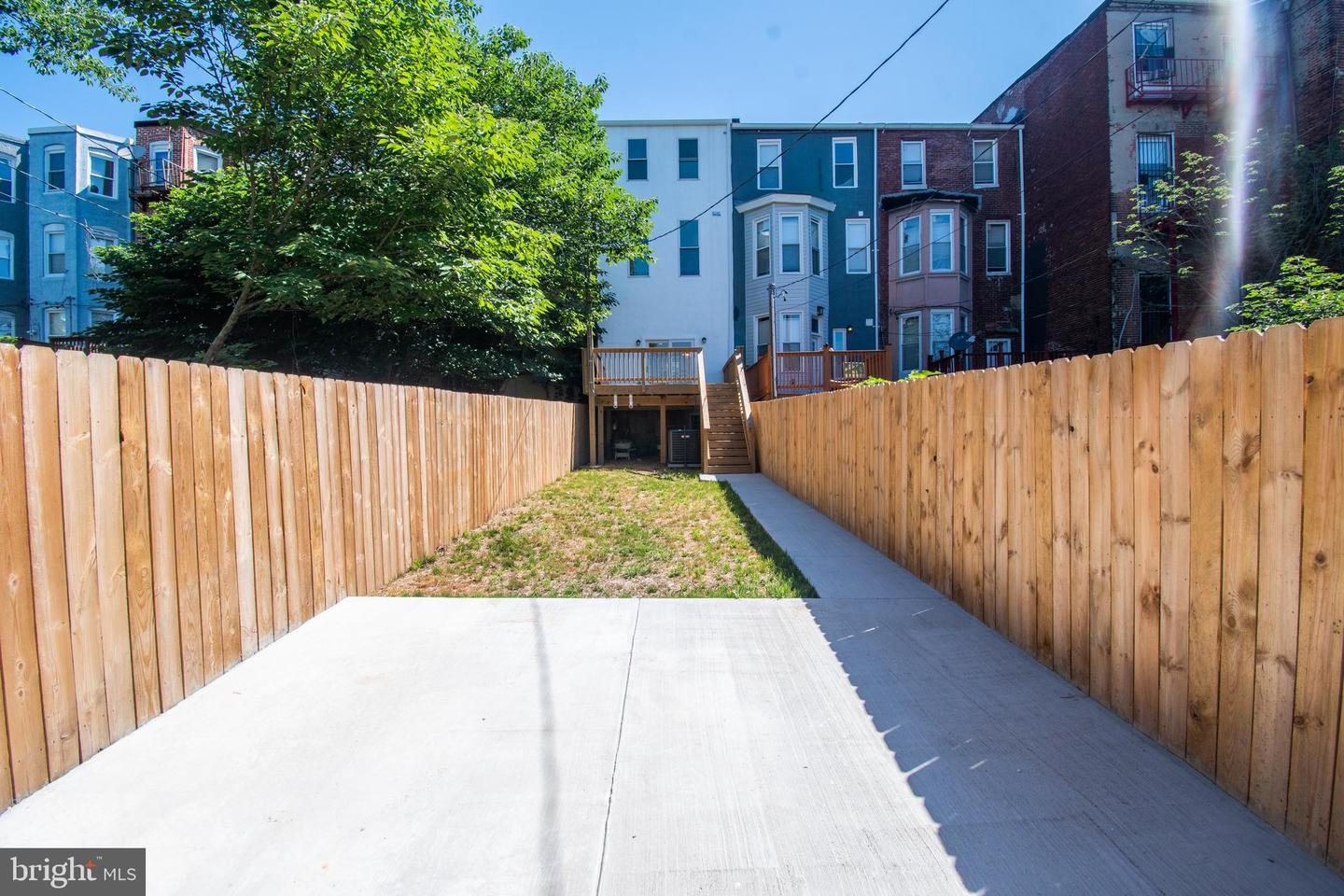 Photo 53 of 57 of 1818 McCulloh St townhome