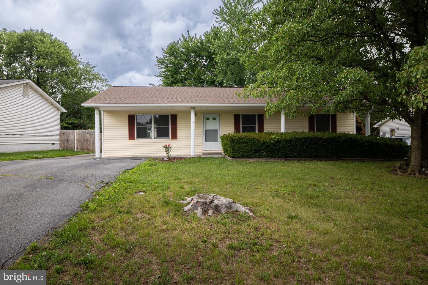 305 Hackberry Drive, Stephens City, VA, 22655