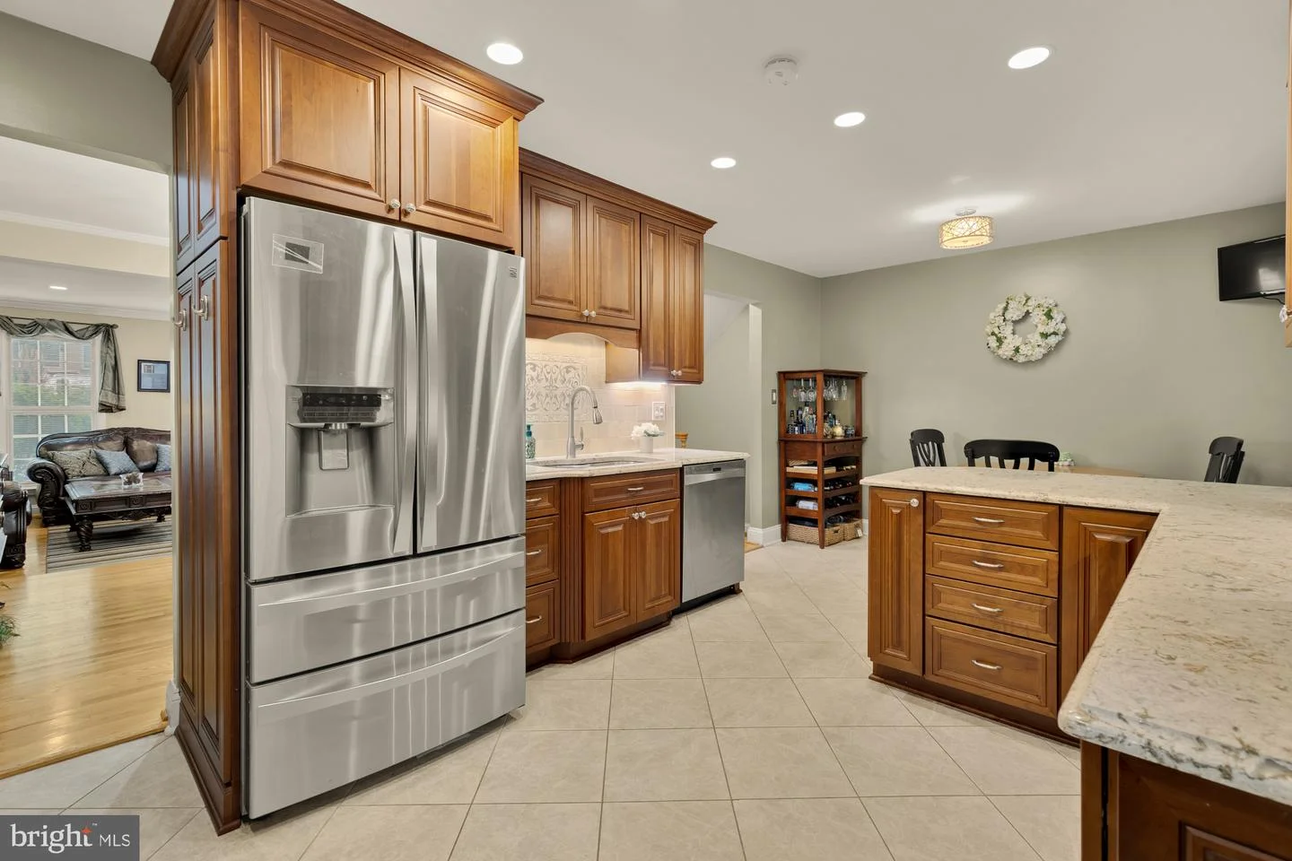 5006 Domain Place