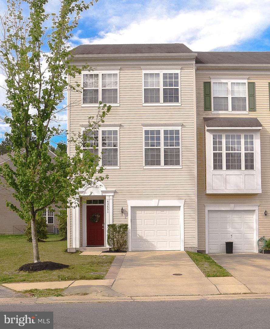 View California, MD 20619 townhome