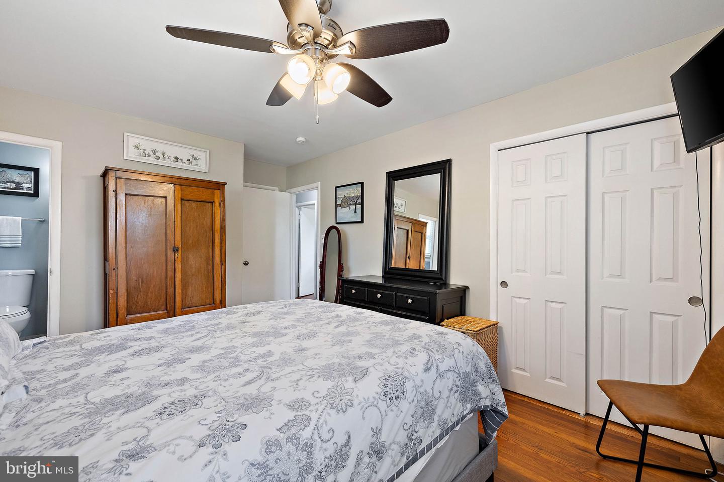 Photo 15 of 28 of 1101 Faun Rd house