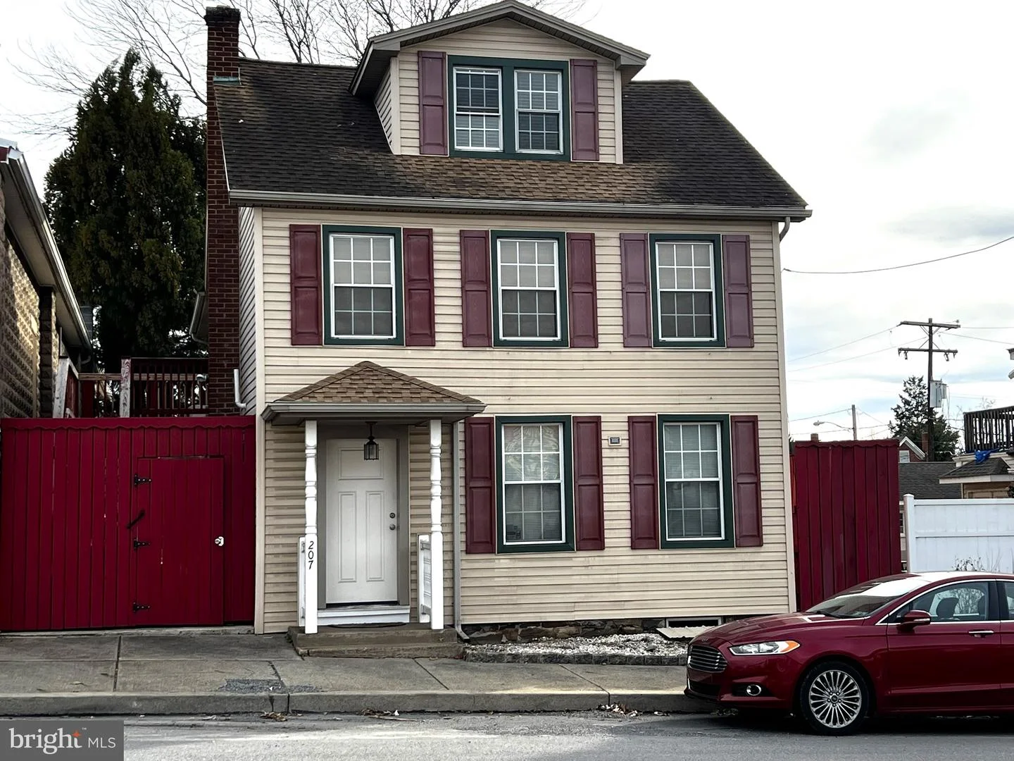 207 Market Street
