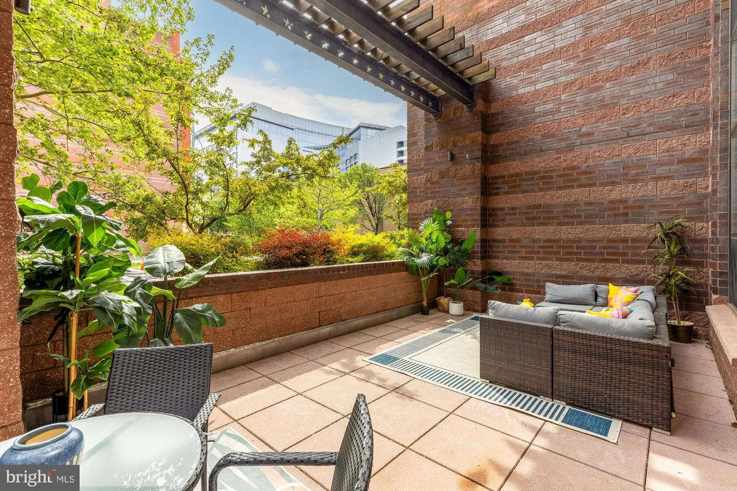 1001 L Street NW Unit 103