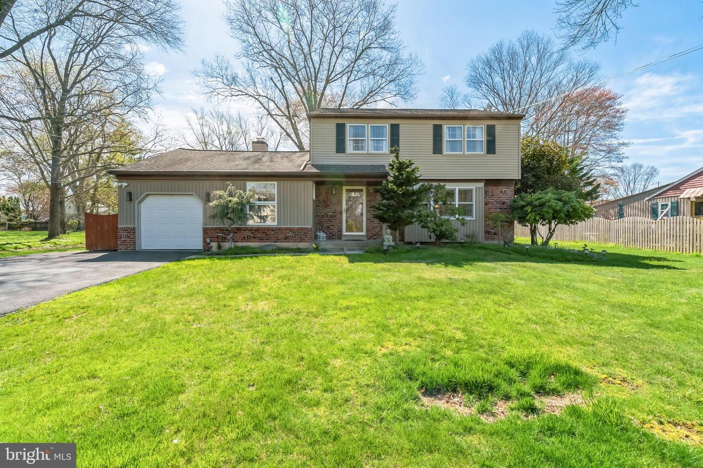104 Sioux Rd