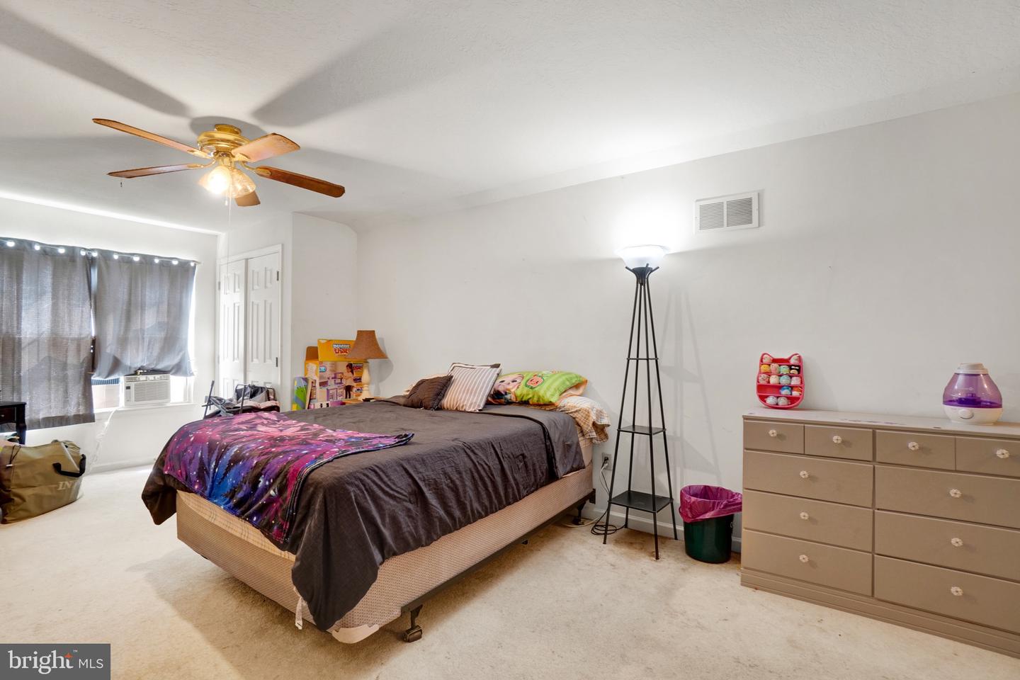 Photo 15 of 21 of 1712 Boxwood Ct townhome