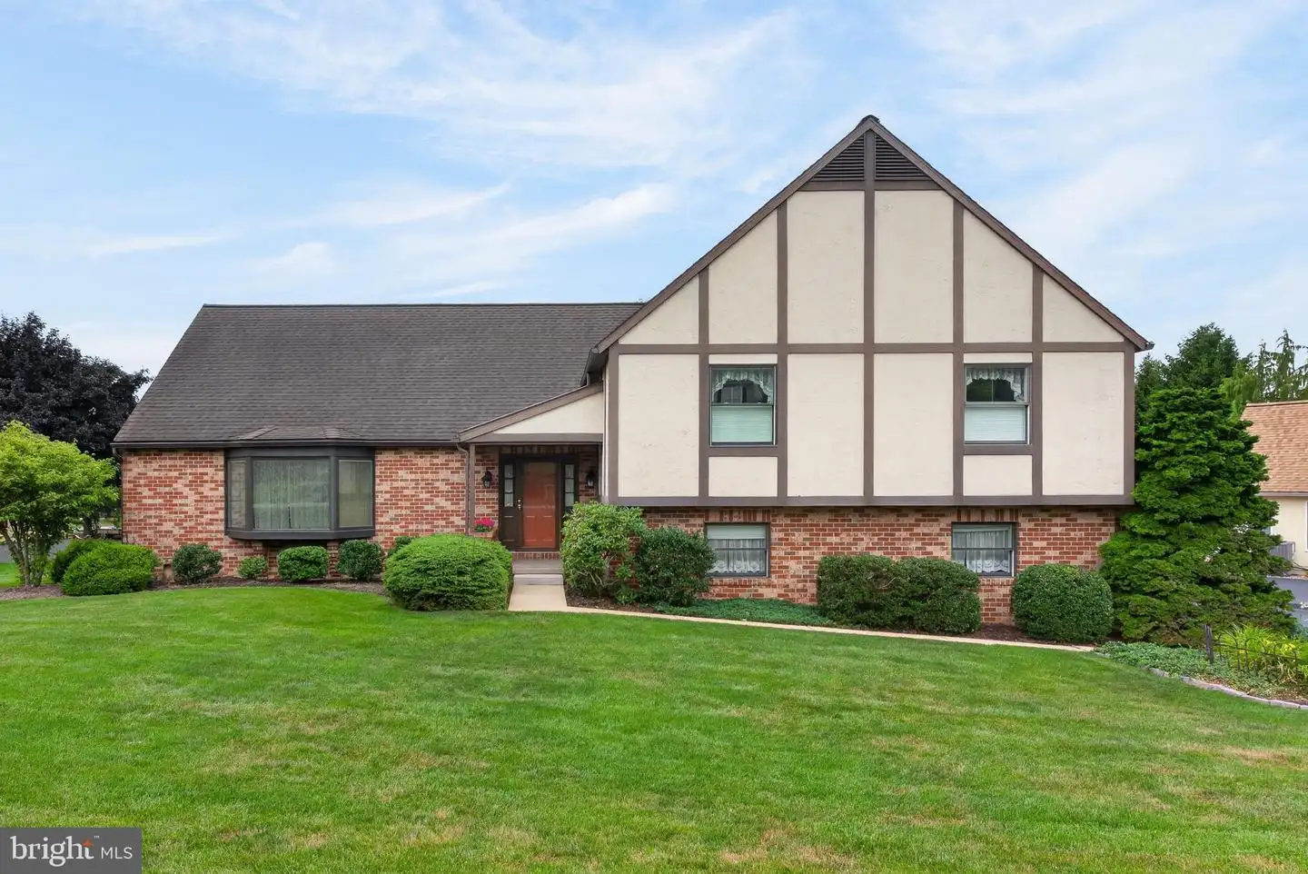 56 N Whisper Lane, New Holland, PA, 17557