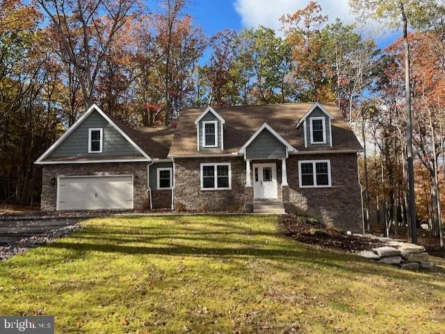 5 Tioga Drive