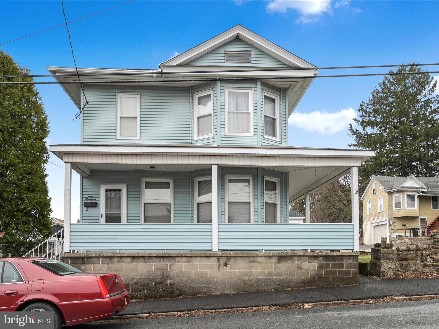 Similar Properties