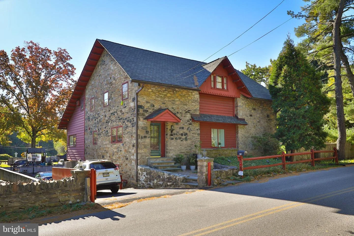 2367 Valley Road