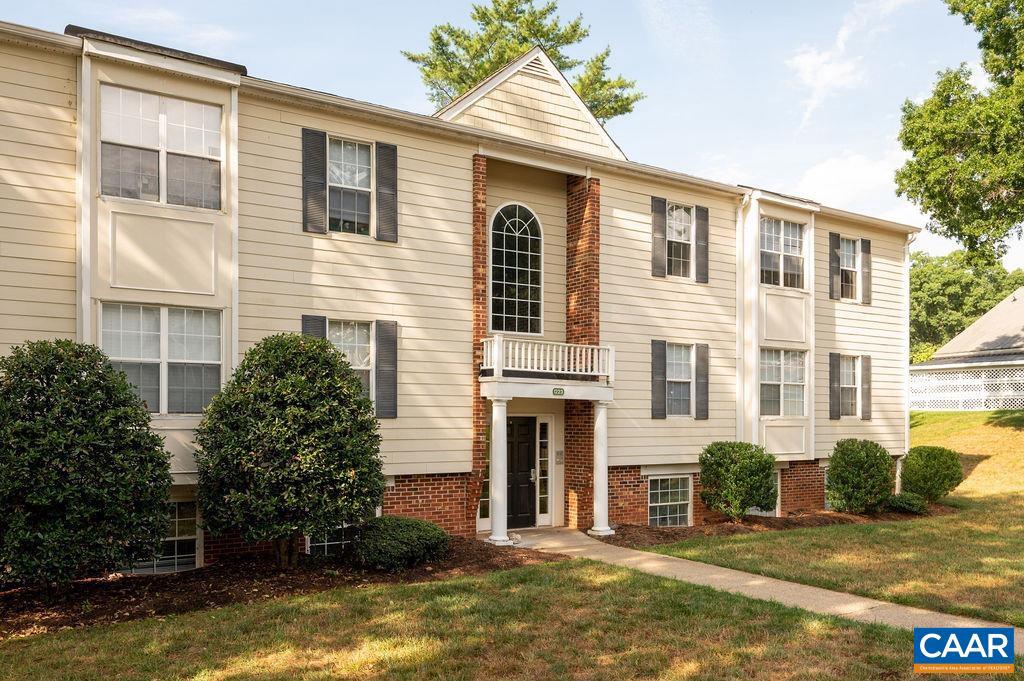 1223 Villa Ln Ln Unit A, Charlottesville, VA, 22903