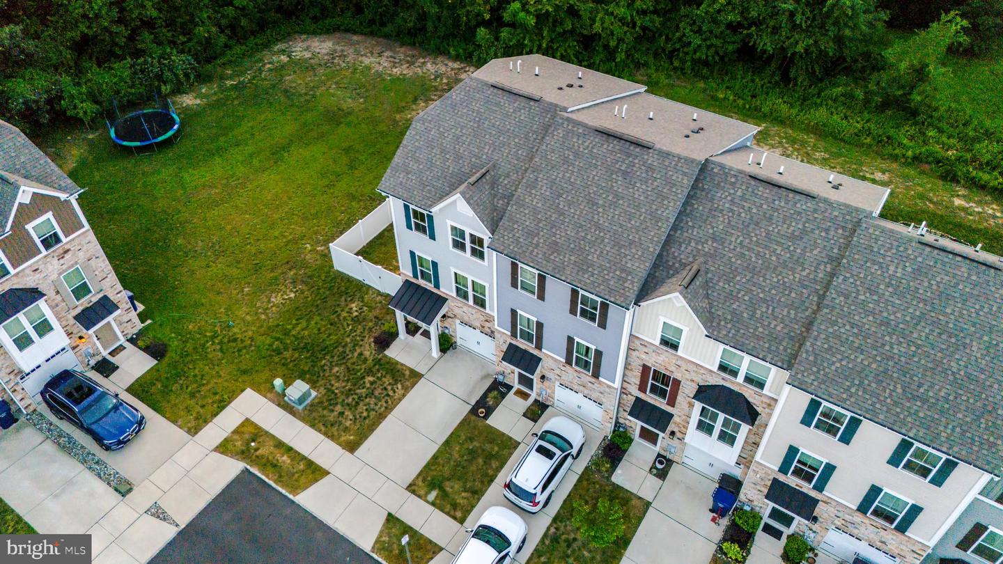 Photo 3 of 33 of 2214 Lamington Ct townhome