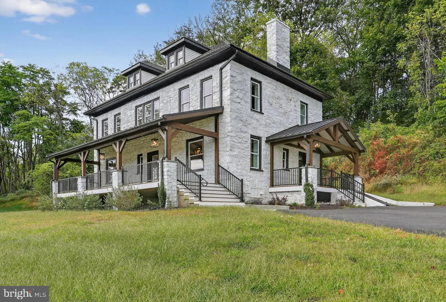 1265 W Baltimore Pike