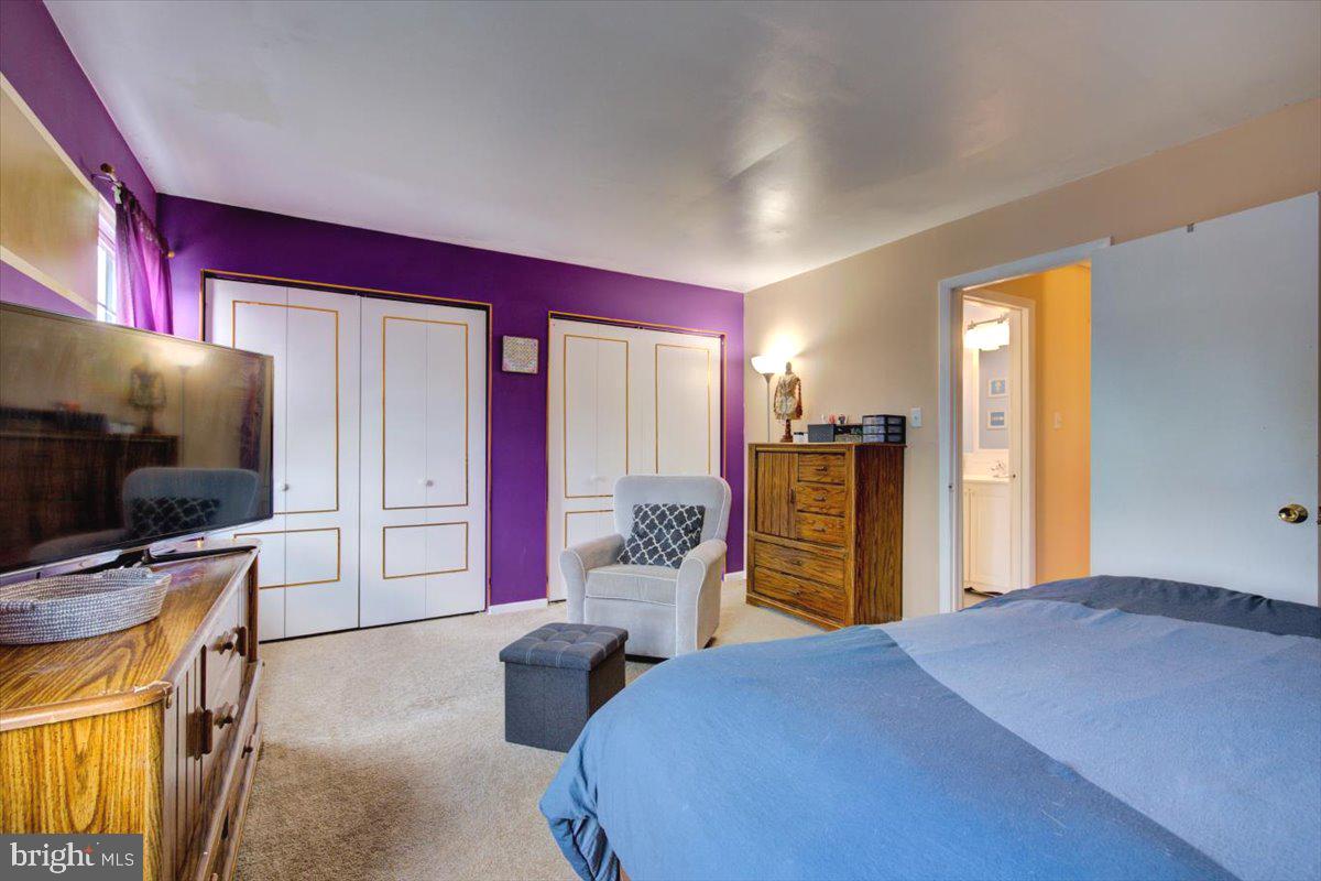 Photo 18 of 29 of 202 Lexington Rd townhome