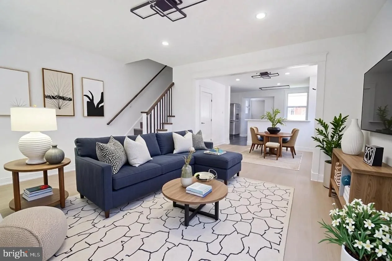 247 Heather Road
