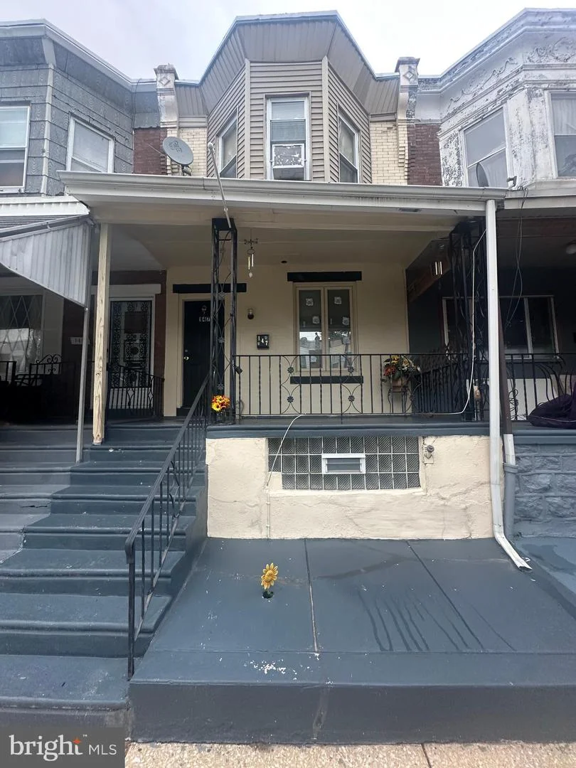 147 N Dewey Street
