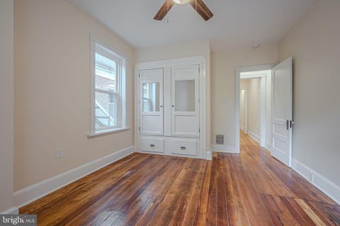 Duplex in Wilmington DE 1522 van Buren STREET 13.jpg