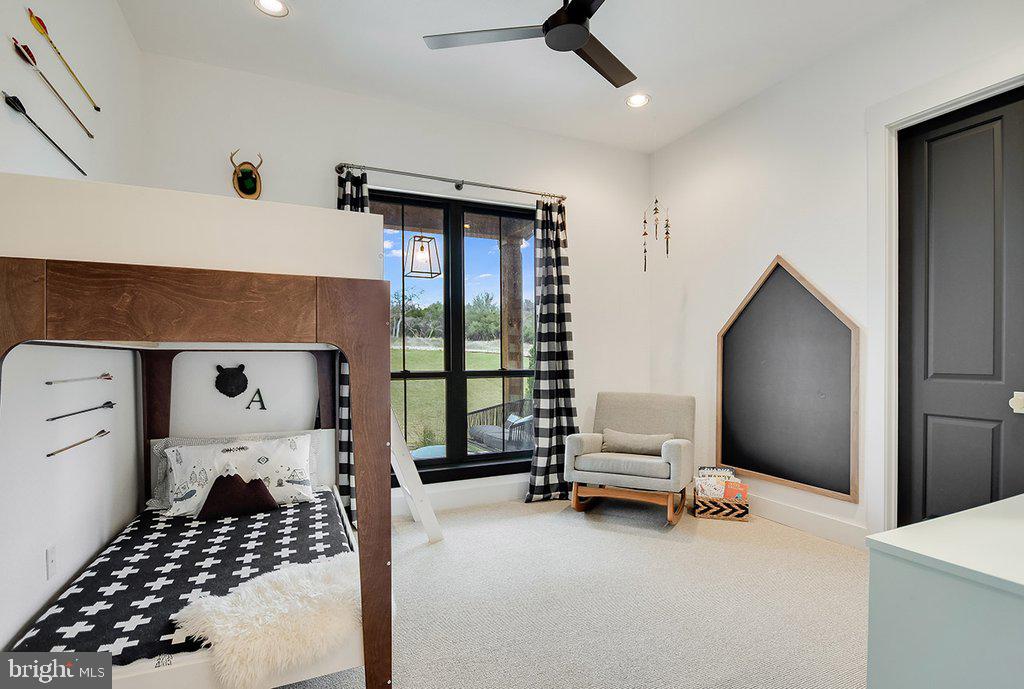 Photo 43 of 99 of 9475 Broadlands Ct house