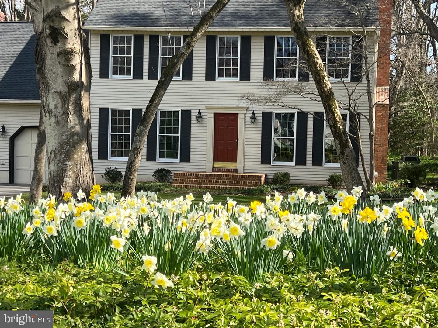 Photo 2 of 42 of 47 Old Sturbridge Rd house