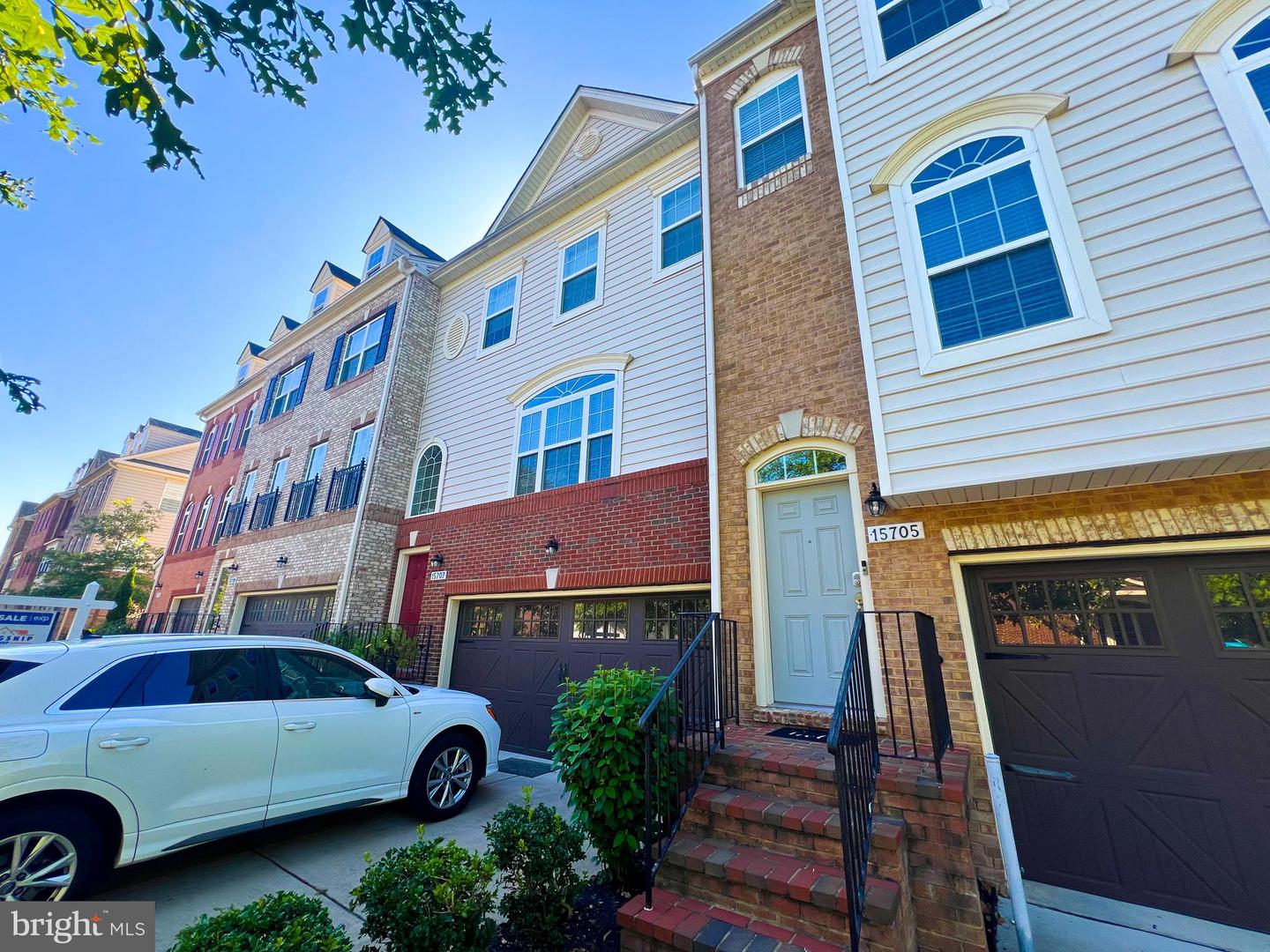 Photo 3 of 65 of 15707 Monksilver Bnd townhome