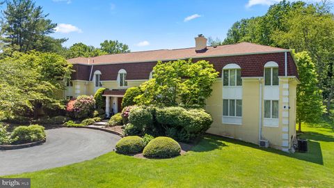 Single Family Residence in Potomac MD 10901 Barn Wood LANE.jpg