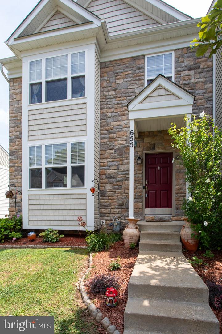 655 Burr Oak Court, Prince Frederick, MD, 20678