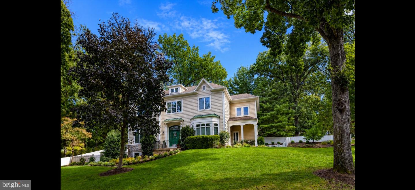 3242 Valley Lane Ln, Falls Church, VA, 22044