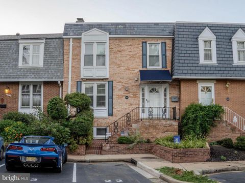 Townhouse in Arlington VA 3131 14th STREET.jpg